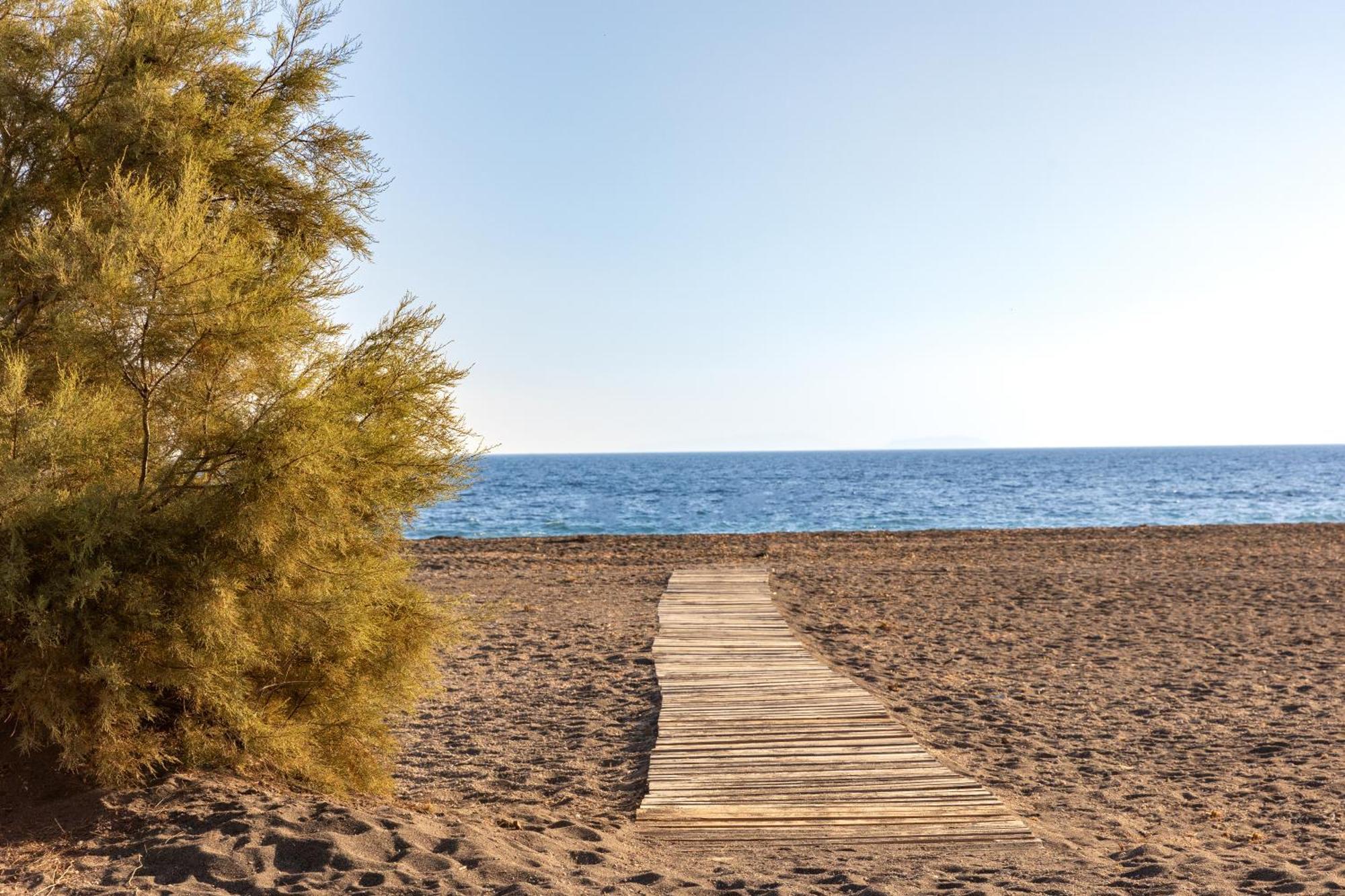 Scorpios Beach Monólithos Dış mekan fotoğraf